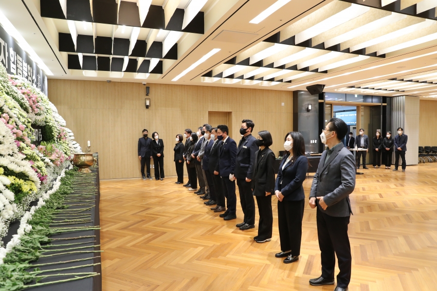 이태원 사고 사망자 합동분향소 조문_1