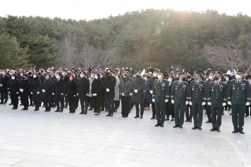 2023년 계묘년 새해 현충탑 참배_4