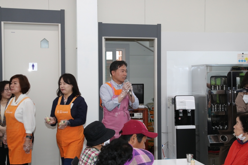 제251회 임시회 행정자치, 복지건설위원회 현장방문 [나눔과 섬김의 집 경로식당]_3