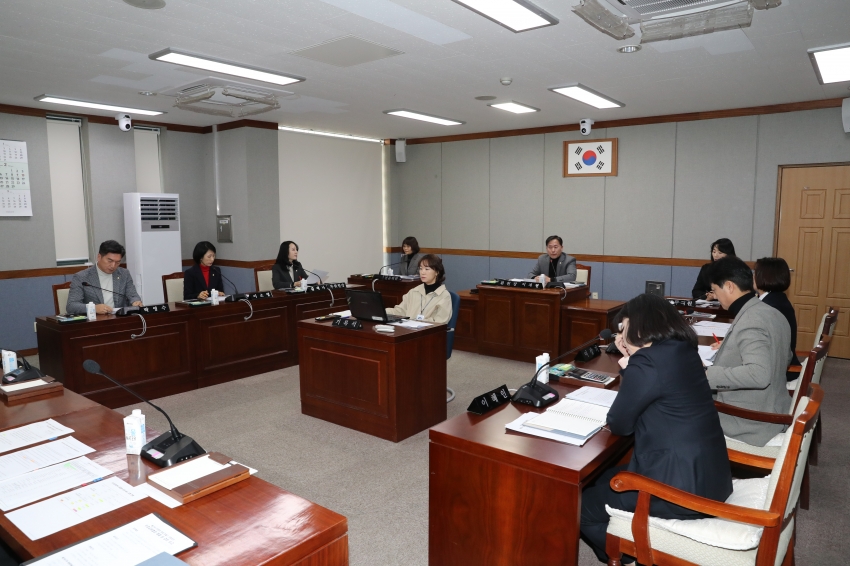 제256회 폐회중 의회운영위원회_0