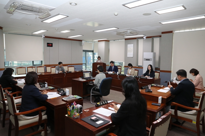 제259회 임시회 폐회중 의회운영위원회_1