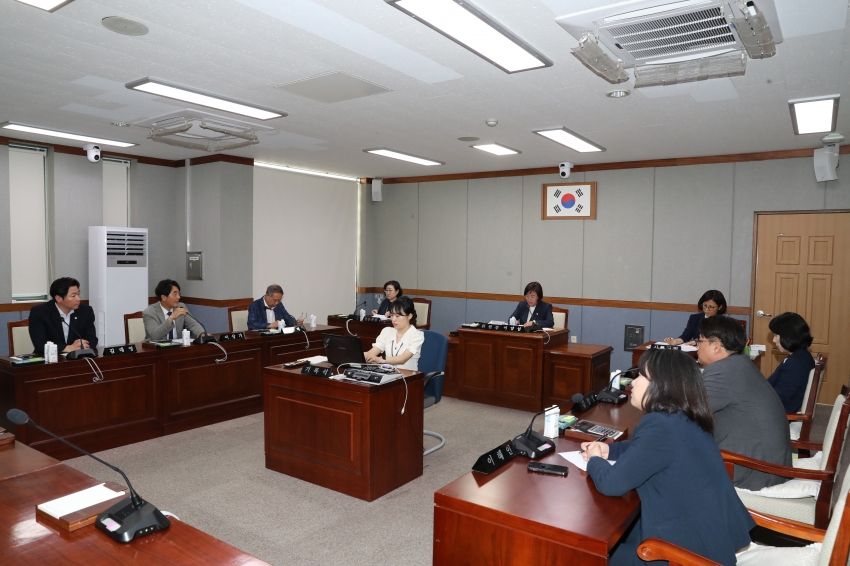 제261회 제1차 정례회 예산결산특별위원회_0