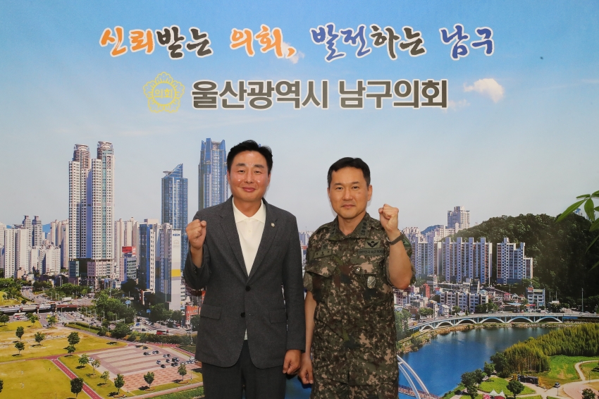 울산 7765부대장 임정우대령 내방_1