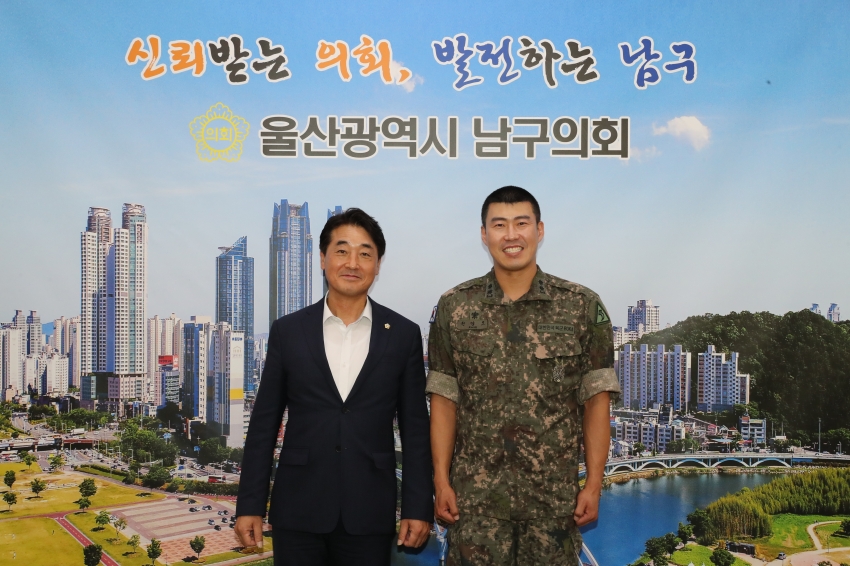 제7765부대 3대대장 내방_1