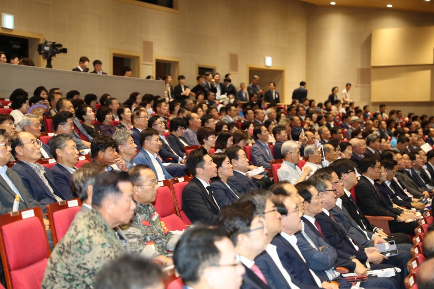 제79주년 광복절 기념 항일운동기념탑 참배 및 광복절 기념식_7