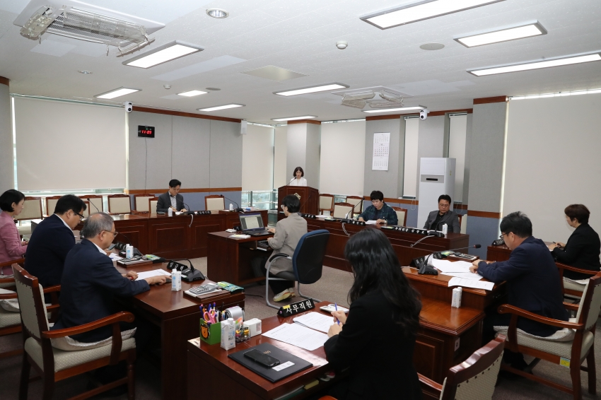 제264회 임시회 폐회중 의회운영위원회_1