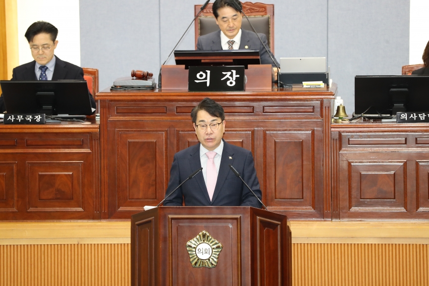 제266회 제2차 정례회 제3차 본회의_5