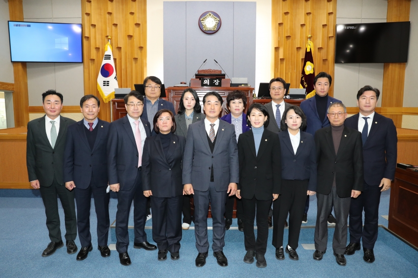 제266회 제2차 정례회 제3차 본회의_12