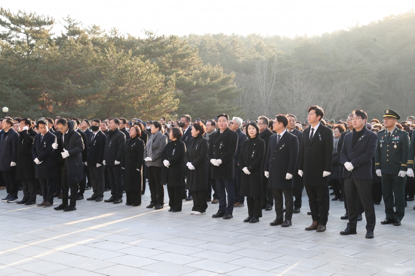 2025 을사년 새해 현충탑 참배행사_3