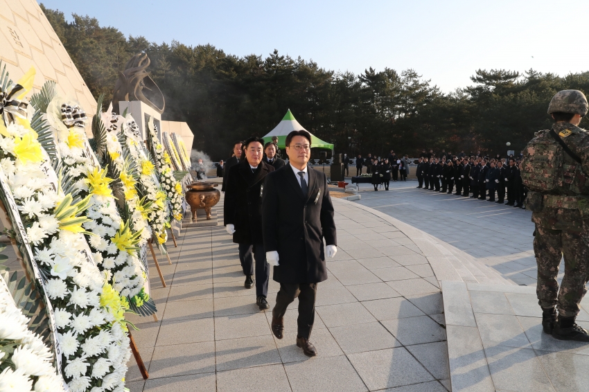 2025 을사년 새해 현충탑 참배행사_7