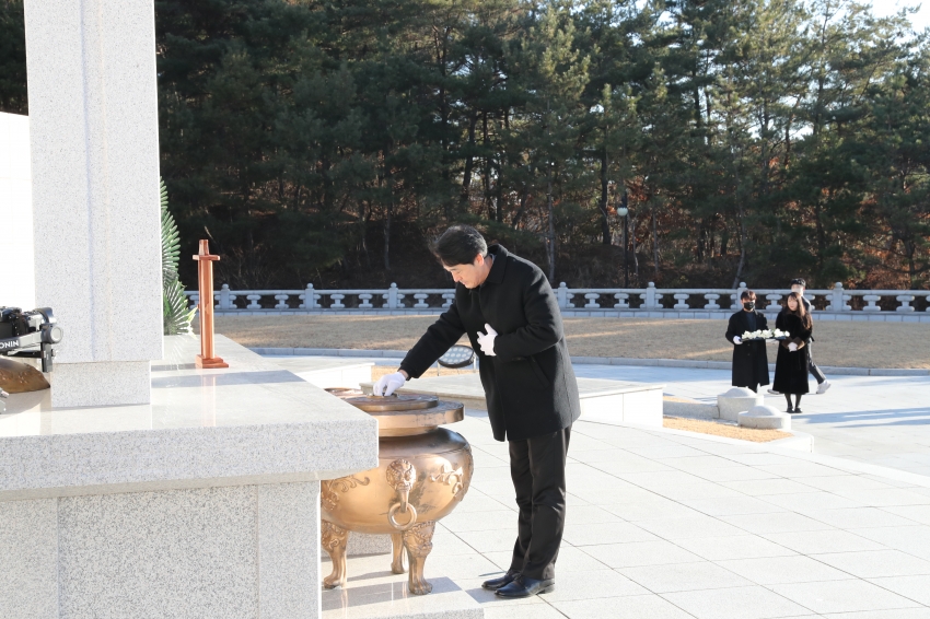 제8대 후반기 남구의회 현충탑 참배_2