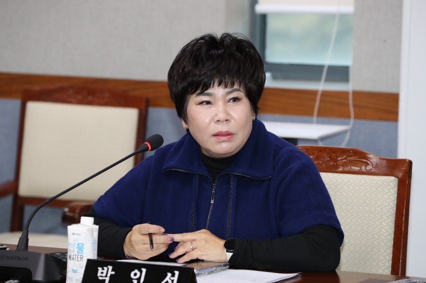 제266회 정례회 폐회중 의회운영위원회_3