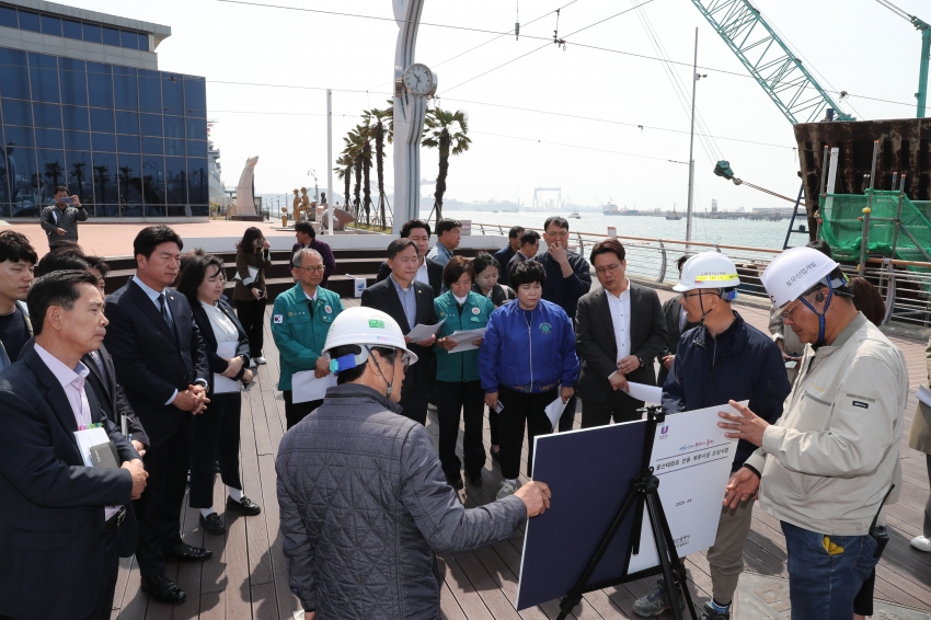 행정자치위원회 비회기 긴급 현장방문(울산 태화호 전용 계류시설)_0