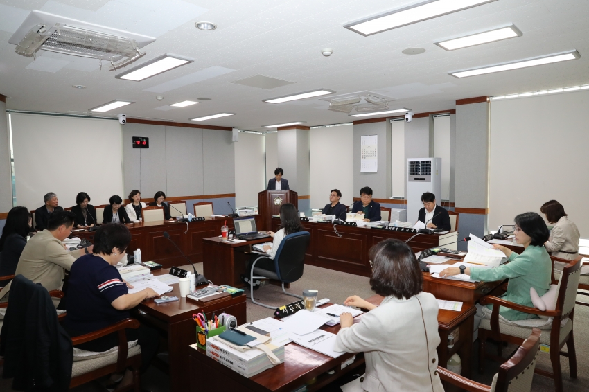 제270회 정례회 복지건설위원회_1