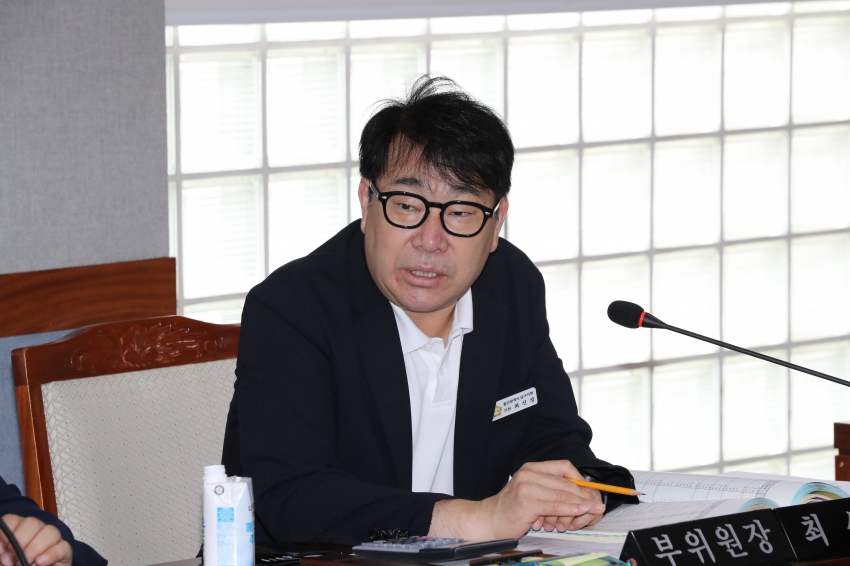 제272회 임시회 제1차 복지건설위원회_4