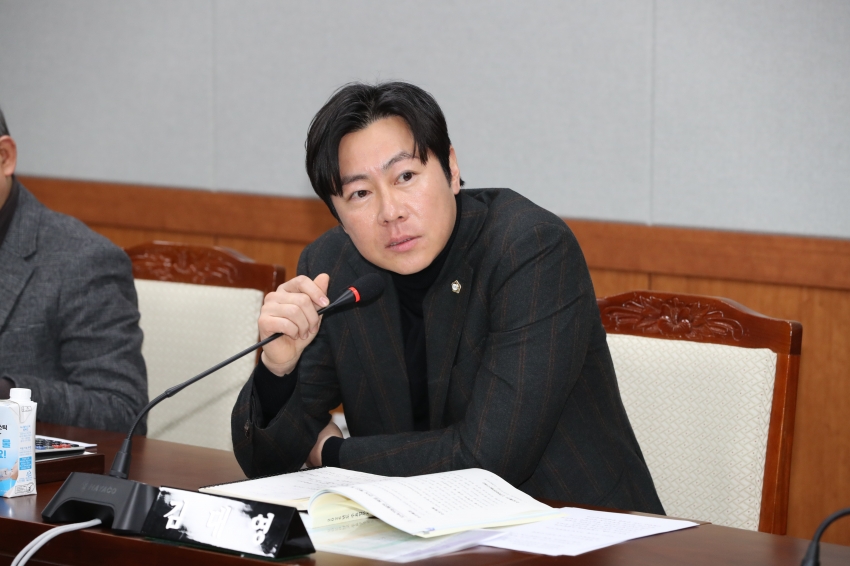 제275회 임시회 제1차 행정자치위원회_6