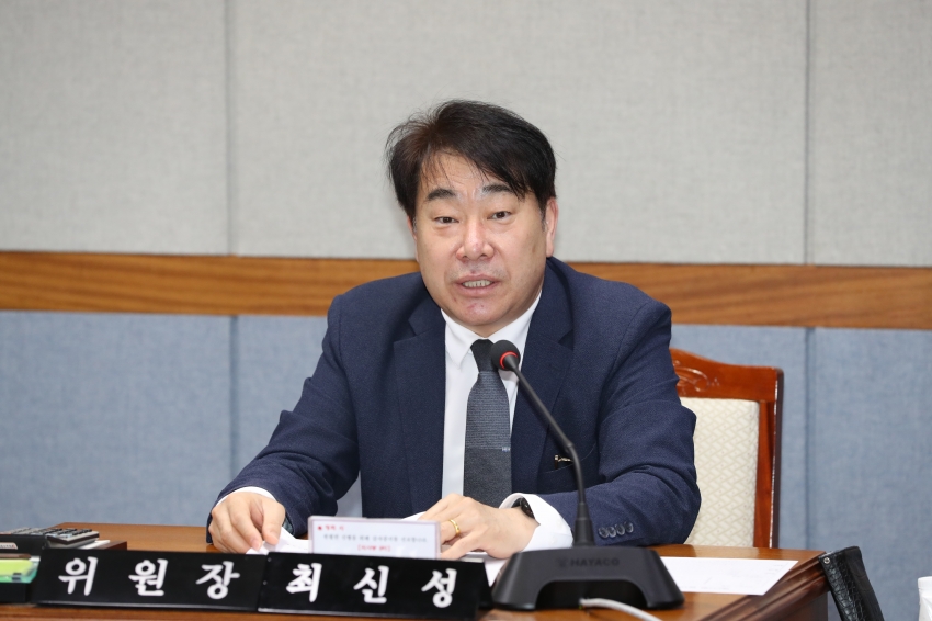 제276회 임시회 폐회중 의회운영위원회_2