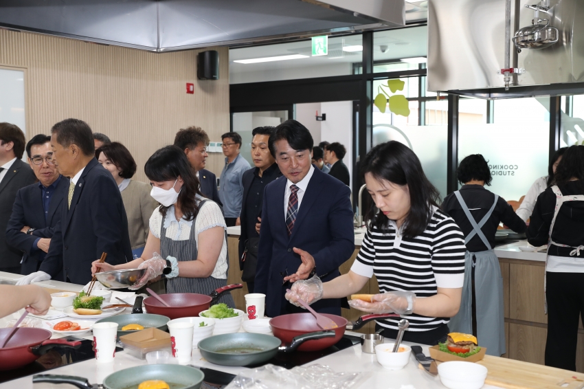 팔등가족행복센터 준공 및 개관식_7